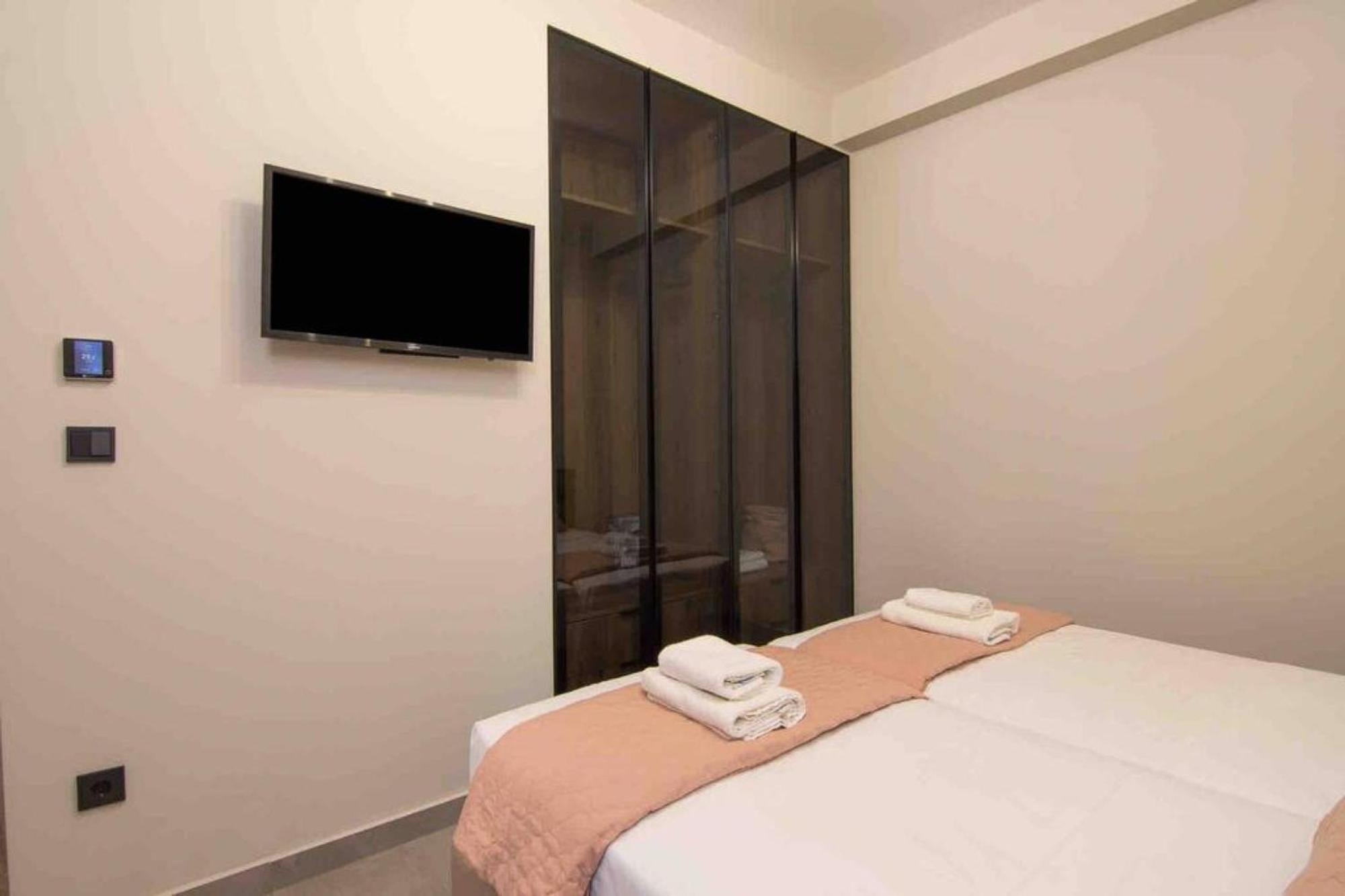 Apartamento Blue Pearl At Glufada Sea Side Atenas Exterior foto